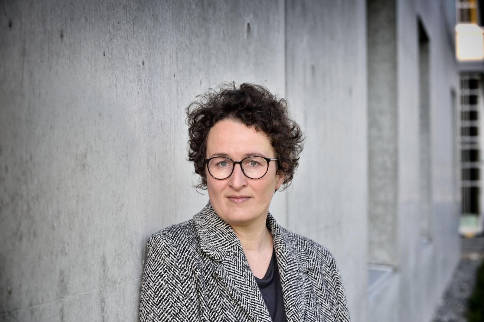 5d2071aca99e218e7a12b21780d519951632304238