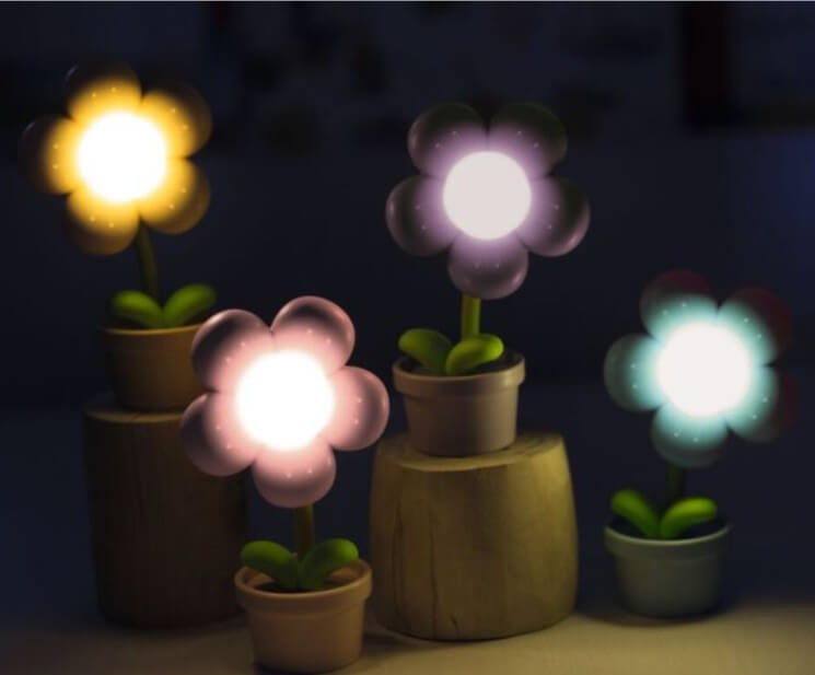 X_Mini-Blumenlampe Frühlingszauber (Farbe wird zufällig gewählt)