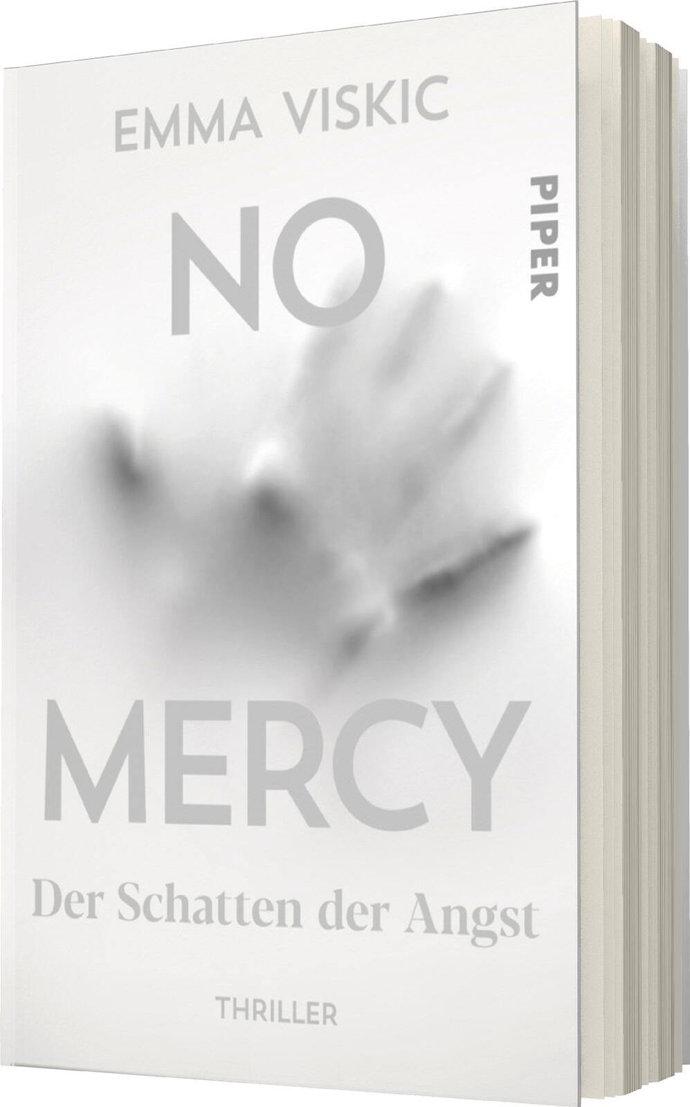 No Mercy – Der Schatten der Angst (Band 4) - Thriller (Mängelexemplar)