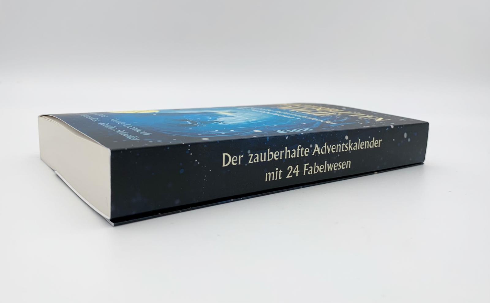 Winterblütenmagie. Der zauberhafte Adventskalender mit 24 Fabelwesen (Mängelexemplar)